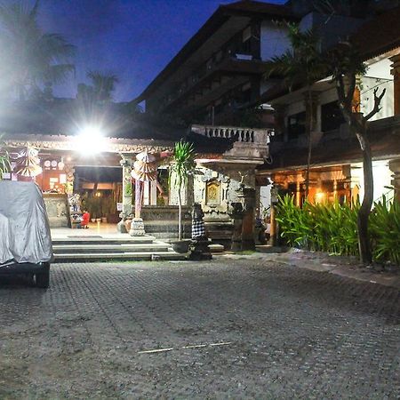 Hotel Puri Tanah Lot 庫塔 外观 照片