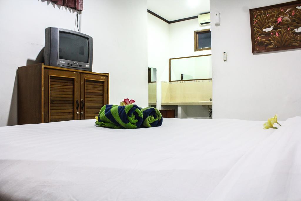 Hotel Puri Tanah Lot 庫塔 外观 照片