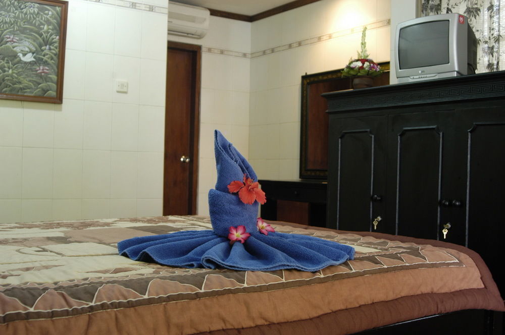 Hotel Puri Tanah Lot 庫塔 外观 照片