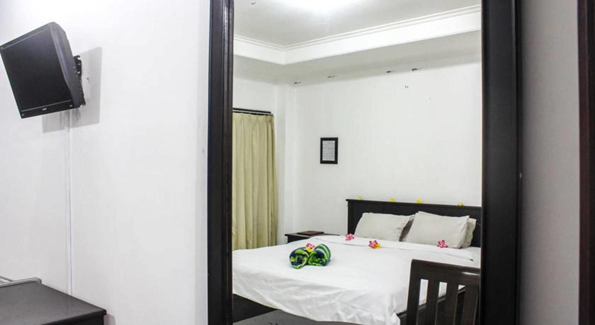 Hotel Puri Tanah Lot 庫塔 外观 照片